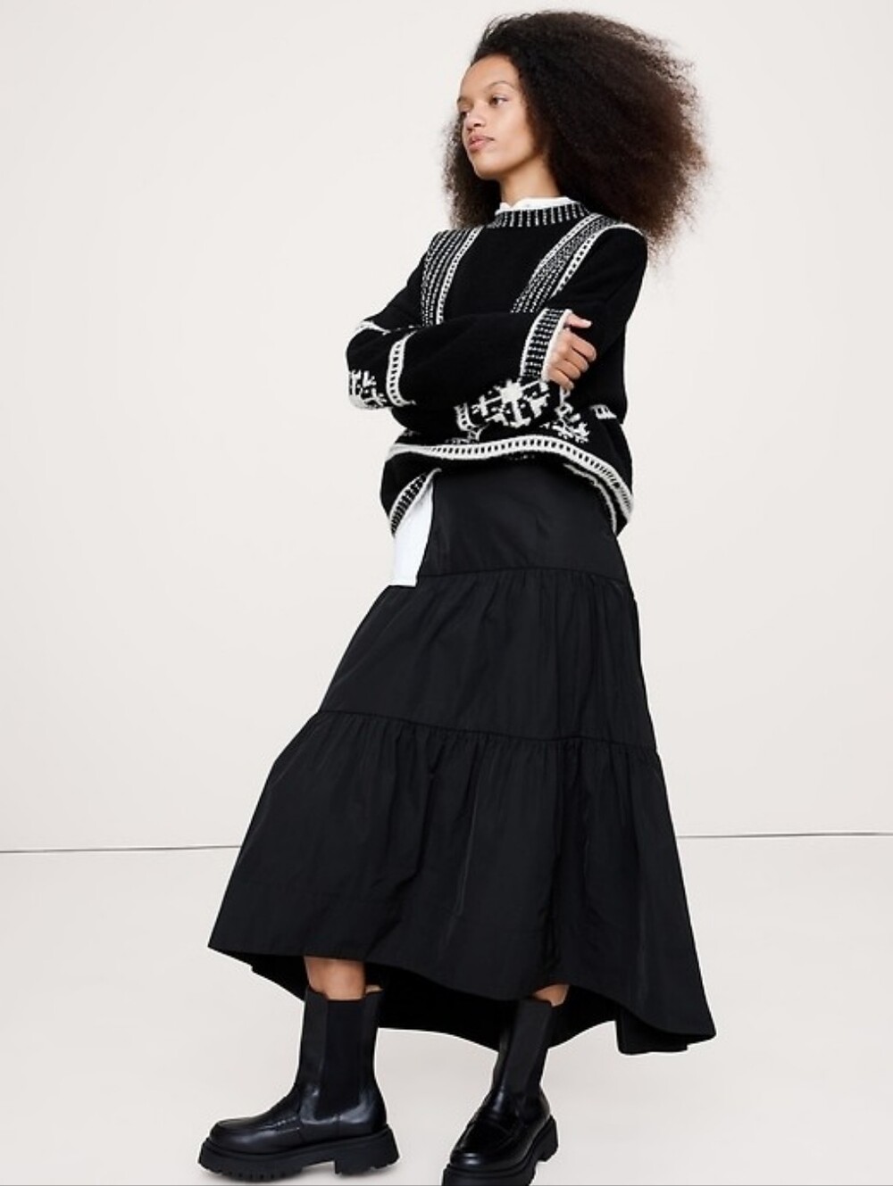 NWT Banana Republic Tiered Midi Skirt Black